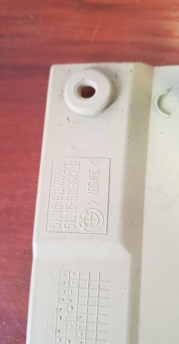 BMW E39 535i Mittelkonsole Handbremsblende Blende in Schwarz 8187675