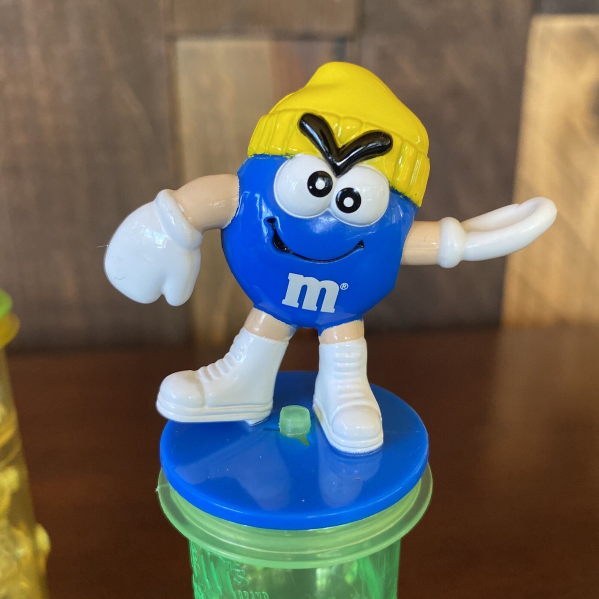 2002 M&M mini's action candy dispenser 5” MARS | eBay