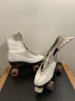 Vintage White Chicago roller skates 95561 Men size