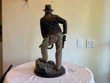 Sideshow Collectibles Indiana Jones Premium Format EXCLUSIVE Statue plus BONUS! - Image 5