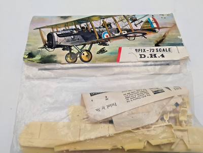 Vintage Airfix 1/72 D.H.4 bagged kit #131 unopened.