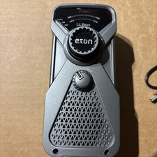 L.L. Bean Eton FRX1 Hand Turbine AM/FM Weather Radio Flashlight Silver Works