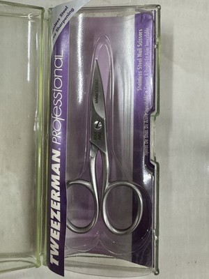 TWEEZERMAN STAINLESS TEEL NAIL SCISSORS 3094-P