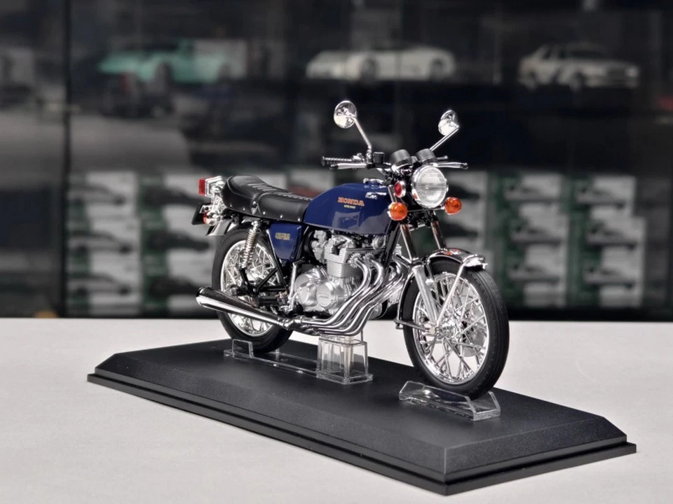 AOSHIMA 1/12 Scale HONDA 400FOUR Blue Motorcycle Diecast Model Toy  - Bild 3 von 4