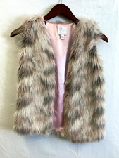 Children  s Place SHAGGY Faux Fur Open Front Vest Girls Sz M 7/8