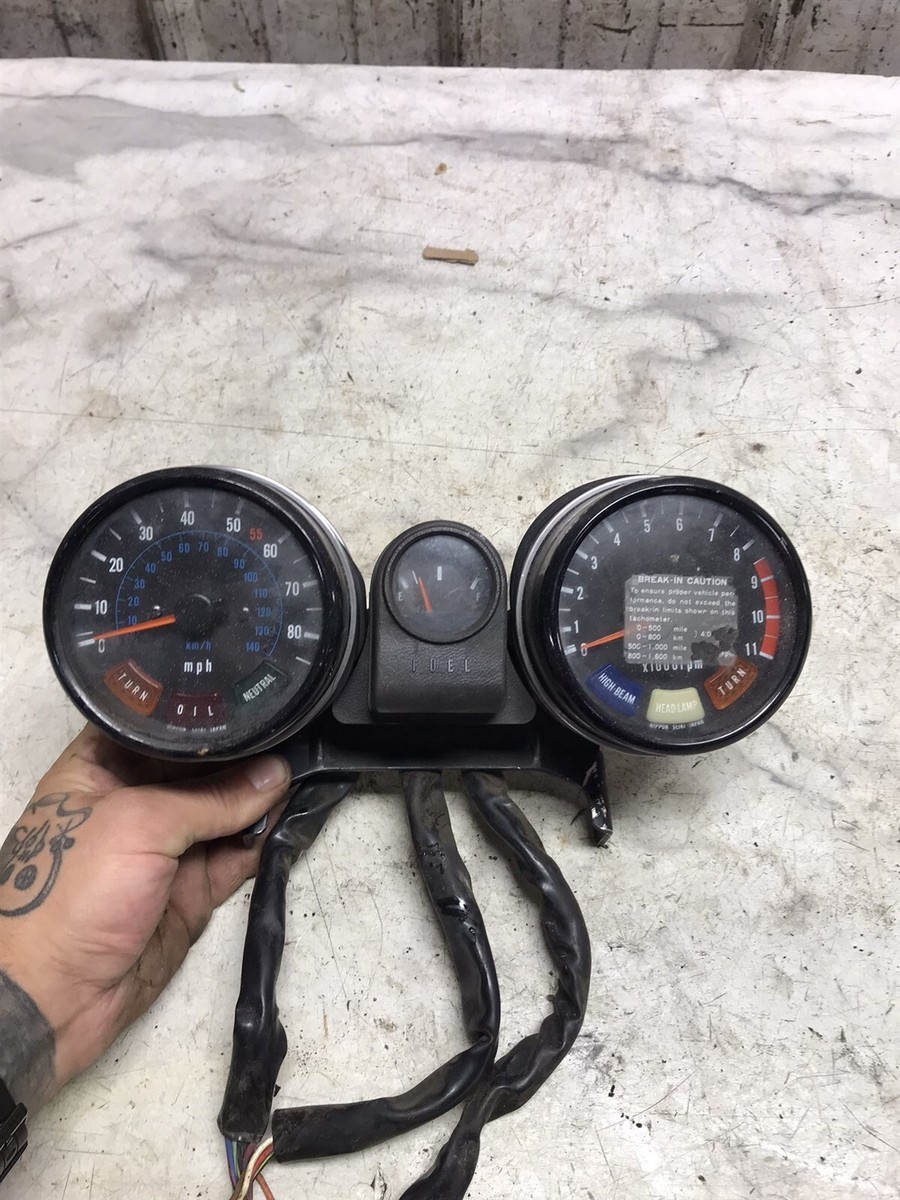 M*i様 kz1000 スピードメーター 81 Kawasaki KZ 1000 KZ1000 gauges speedometer tachometer dash