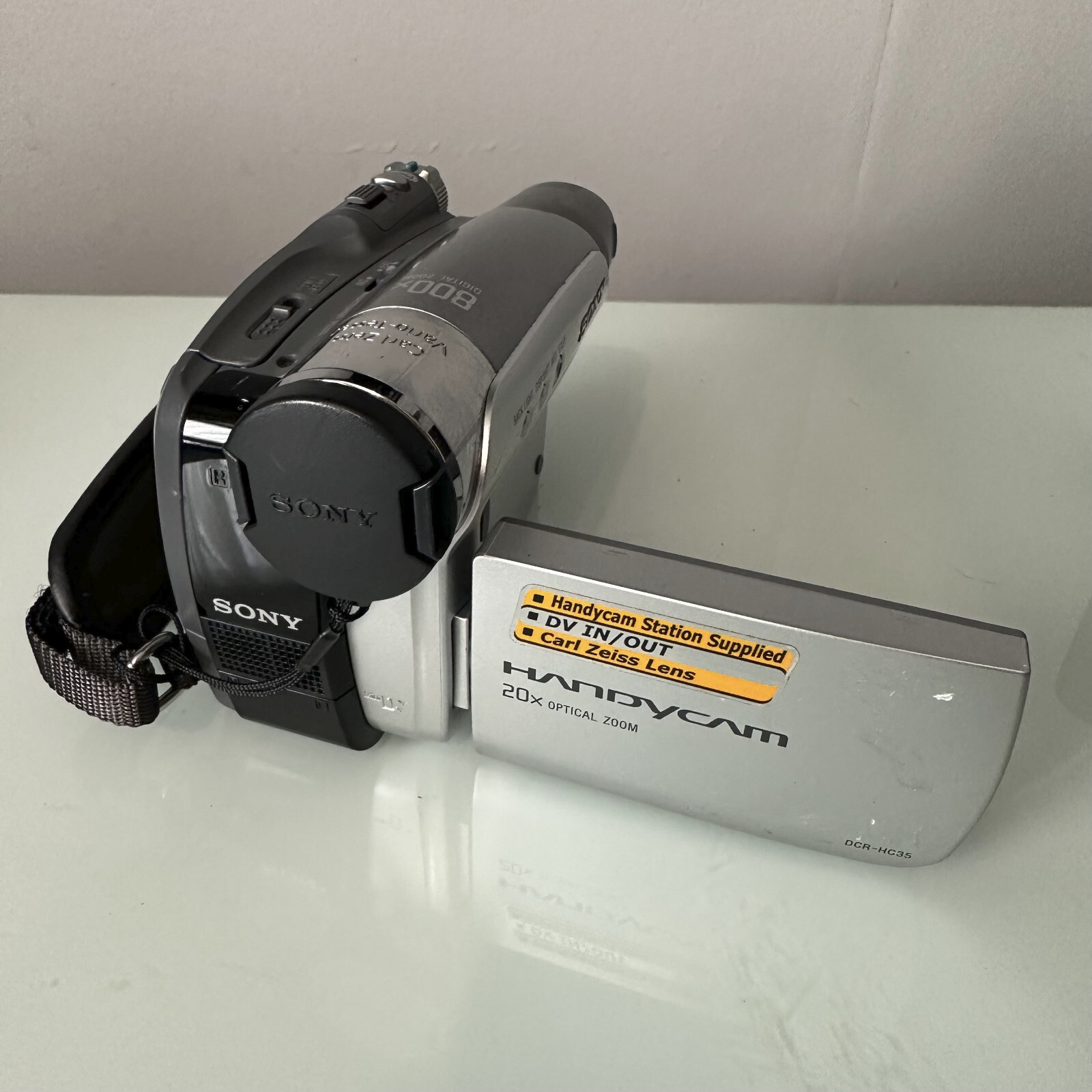 Sony Handycam DCRHC35E Digital Camcorder 800x Zoom 20x Optical Zoom