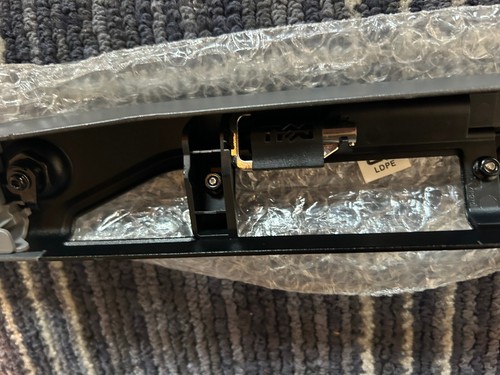 Front Bezel Faceplate 18CFM w/Key For Dell PowerEdge EMC R320 R420 R430 R620/630 - Afbeelding 3 van 3