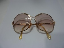 OVERSIZED SOLED ITALY FRAME VINTAGE RETRO EYE GLASSES Gold FRAME DAMAGED