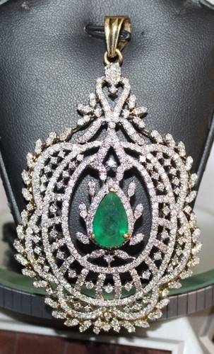 14.02ct Natural Round Diamond 14K BIS Hallmarked Yellow Gold Emerald Pendant Set - Picture 2 of 24