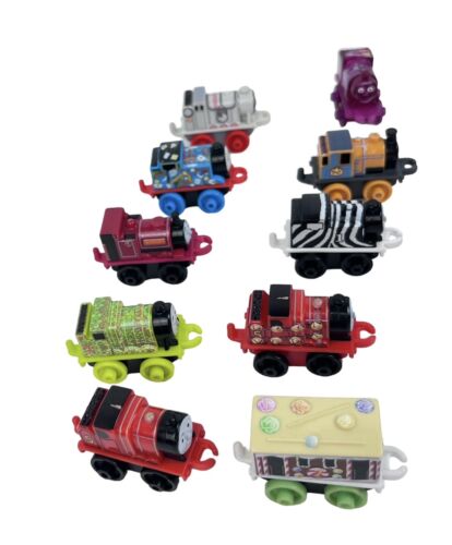 Thomas & Friends Minis Batman, Space Gordon, Breakfast Thomas + ¡Más! Lote de 14 - Imagen 3 de 16