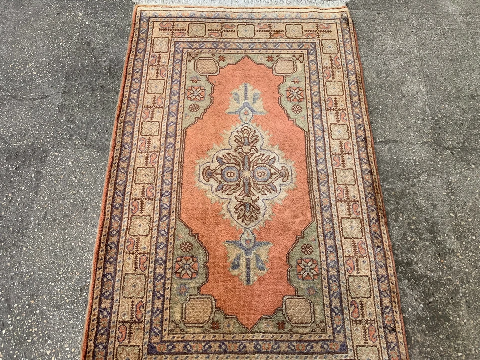 Alfombra natural vintage de 2'1'' x 3'5'' alfombra de pueblo alfombra hecha a mano.SKU:F426 Foto 3 de 4