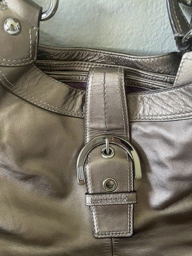 Borsa a tracolla Coach bronzo pelle metallica - Foto 3 di 13