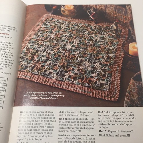 Crochet World Magazine August 2011 Doilies Lunch Bag Shawl Pillow Sweater - Picture 5 of 9