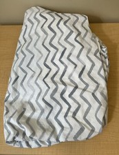 Pottery Barn Baby Finley Chevron Zig Zag Crib Fitted Sheet Blue Grey White