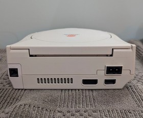 Sega Dreamcast console and games lot