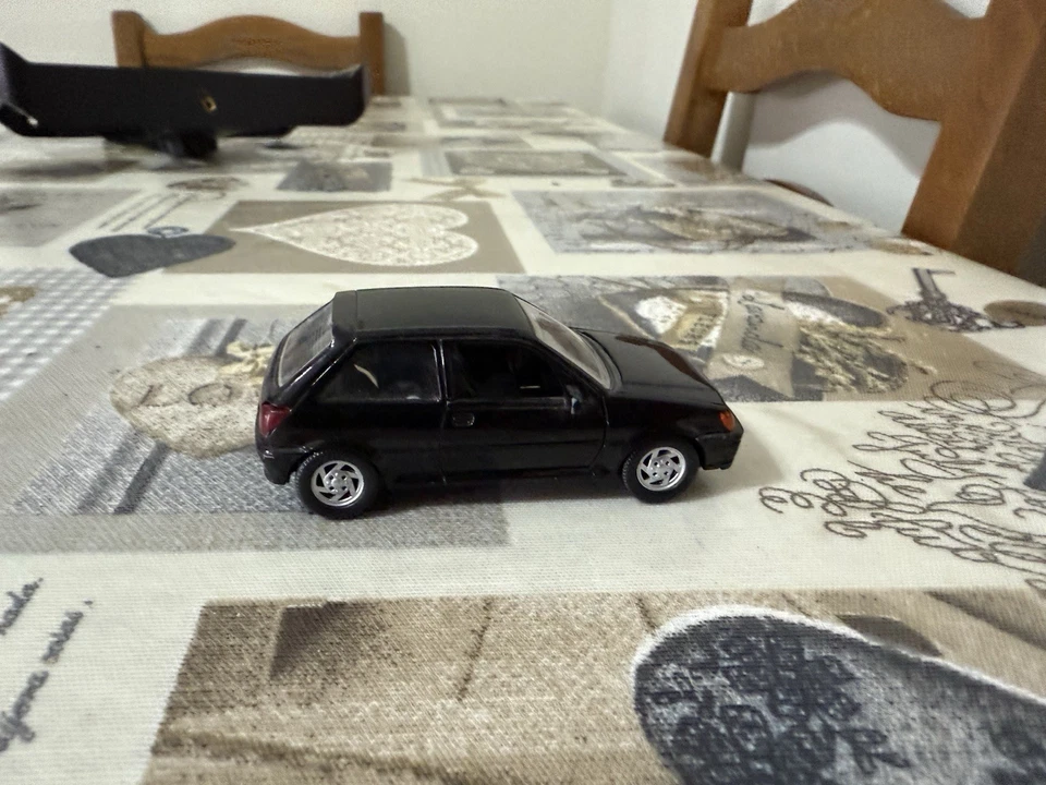 DIE CAST 1/43 " FORD FIESTA XR 2I " SCHABAK  (1085) - Immagine 4 di 4
