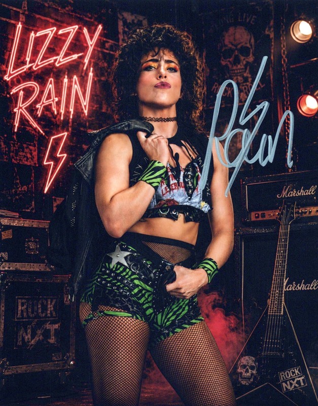 Lizzy Rain Lizzie Rain 8x10 Photo SIGNED AUTOGRAPHED WWE NXT Rayne Leverkusen