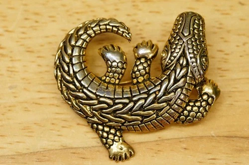 Vintage Costume Jewelry Alligator Reptile Gold & Silver Tone Metal Brooch Pin