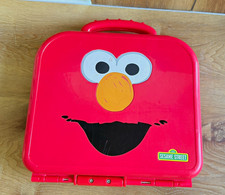 Hasbro Elmo Alphabet Letters Learning Carry Case Toy, Sesame Street 2017 M-3565A