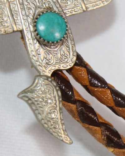 Vtg Bolo Tie Horse Ruiding Saddle Silver Tone Turquoise Western Cowboy Rodeo - Picture 6 of 7