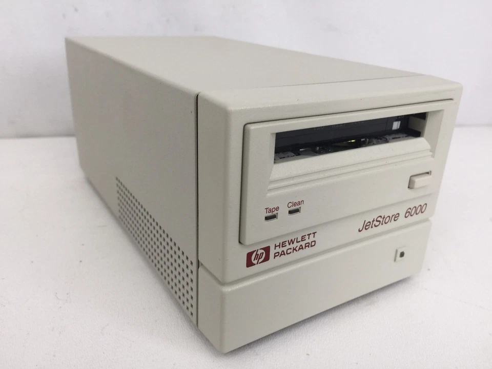 HP JetStore 6000 External Tape Drive C1529A W/2 Tapes & 1 Cleaning Cartridge - Image 2 of 4