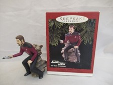 1996 STAR TREK COMMANDER WILLIAM T RIKER Hallmark Keepsake Ornament 