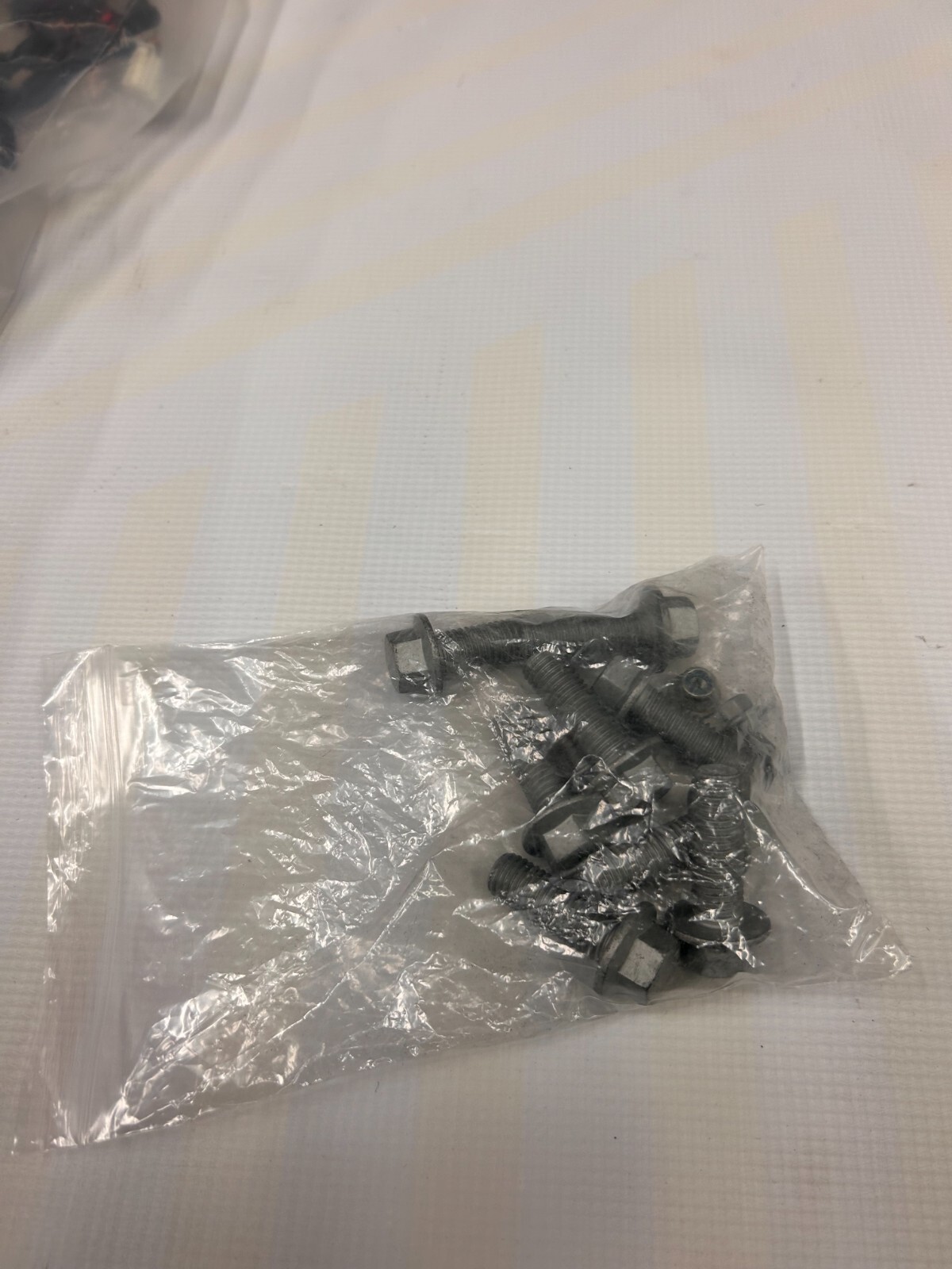 708110 Aston Martin DBX Tow Elct Kit (2021-current)