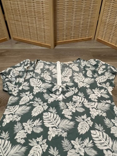 Hawaiian Luau Dress Tropical Greenish Gray Short Sleeve Large L 100% Rayon h16 - Picture 2 of 8