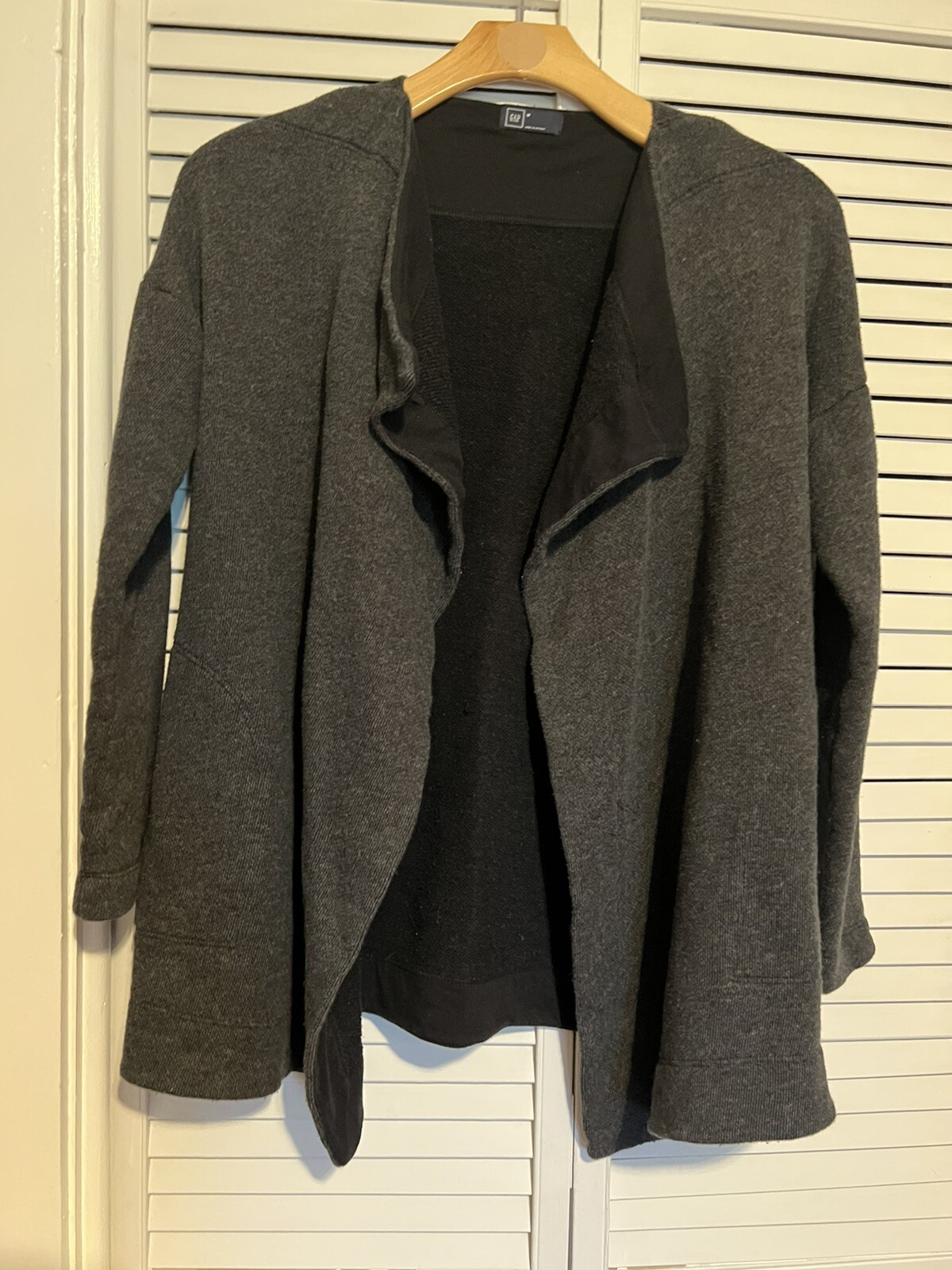 GAP Women's Size Medium M Cardigan Sweater Open Front Jacket Charcoal Gray