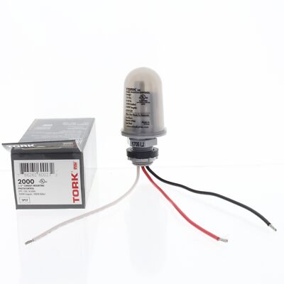 Tork 2000 1/2'' Conduit Mounting Photocontrol SPST 120V 50/60Hz 2000W Tungsten