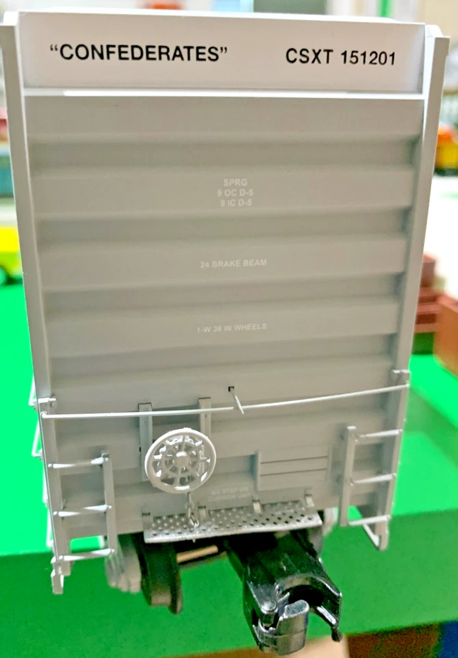 ATLAS 3002389S-1, CSX 50' High-Cube "Confederates" Boxcar, #151201, O Scale, New - Image 4 of 4