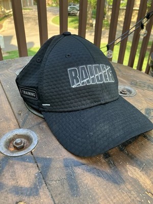 New Era 39THIRTY Las Vegas Raiders NFL Training Hat Black Stretch Fit M/L