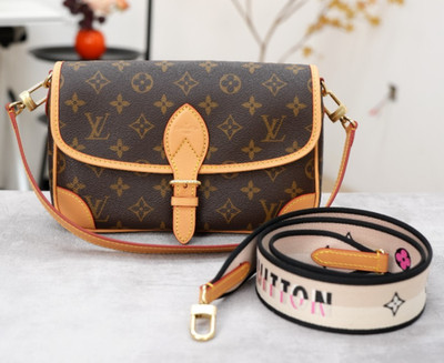 Louis Vuitton Diane Monogram 2Way Shoulder Bag Crossbody Almost