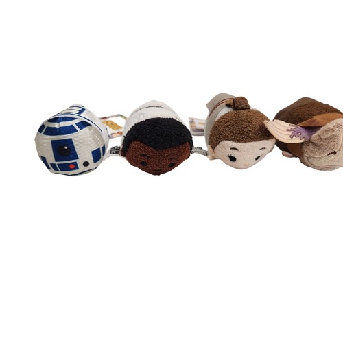 Star Wars Tsum tsums from Disney Japan storeLot of 5 - good condition with tags - Picture 3 of 4