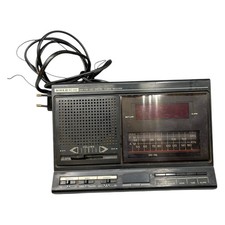 UHER RC100 AM/FM Led Digital Clock Receiver Uhr Radio Wecker Empfänger Vintage