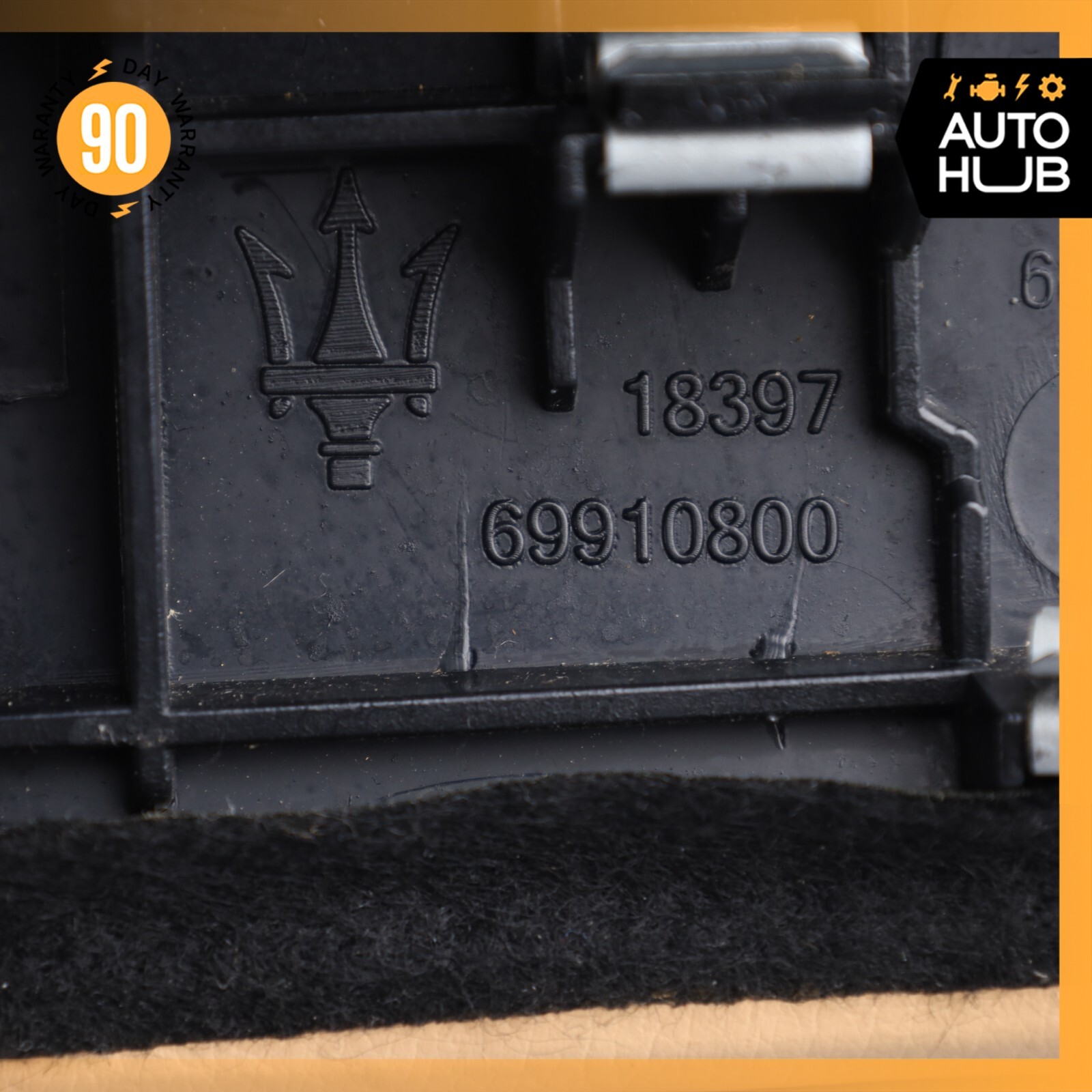 08-17 Maserati Granturismo M145 Front Right Interior Door Panel Armrest OEM