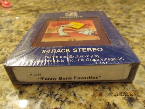 NEU VERSIEGELT - RONCO PRÄSENTIERT LUSTIGE KNOCHENFAVORITEN - WIE IM FERNSEHEN ZU SEHEN - 8-TRACK - Bild 1 von 3