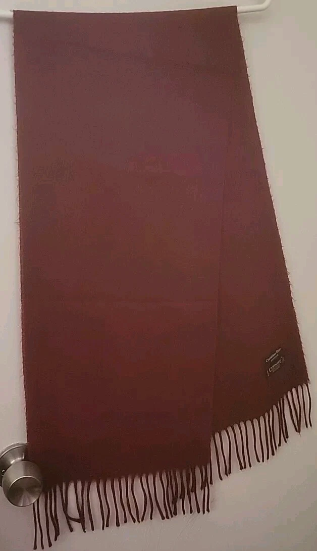 Foulard Christian Dior Cashmaire 100% acrylique rouge fabriqué au Japon 54