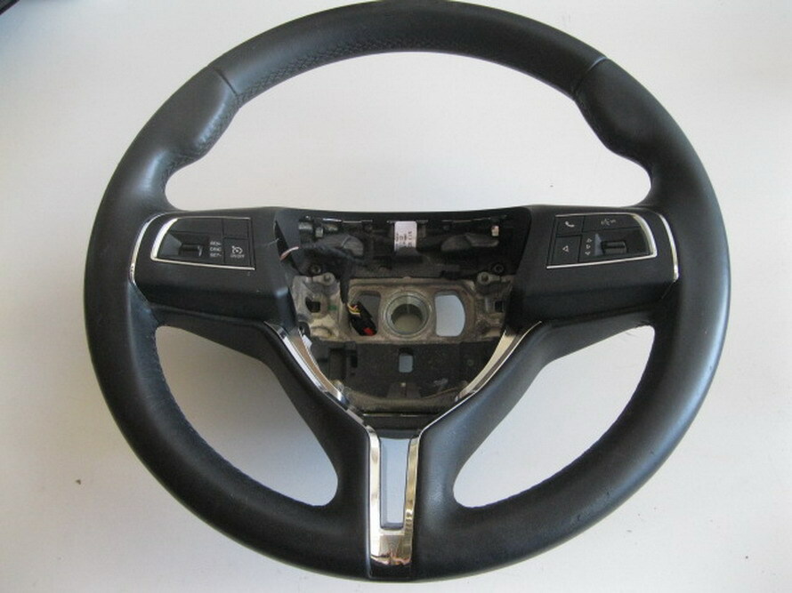 Maserati Steering Wheel 670044504
