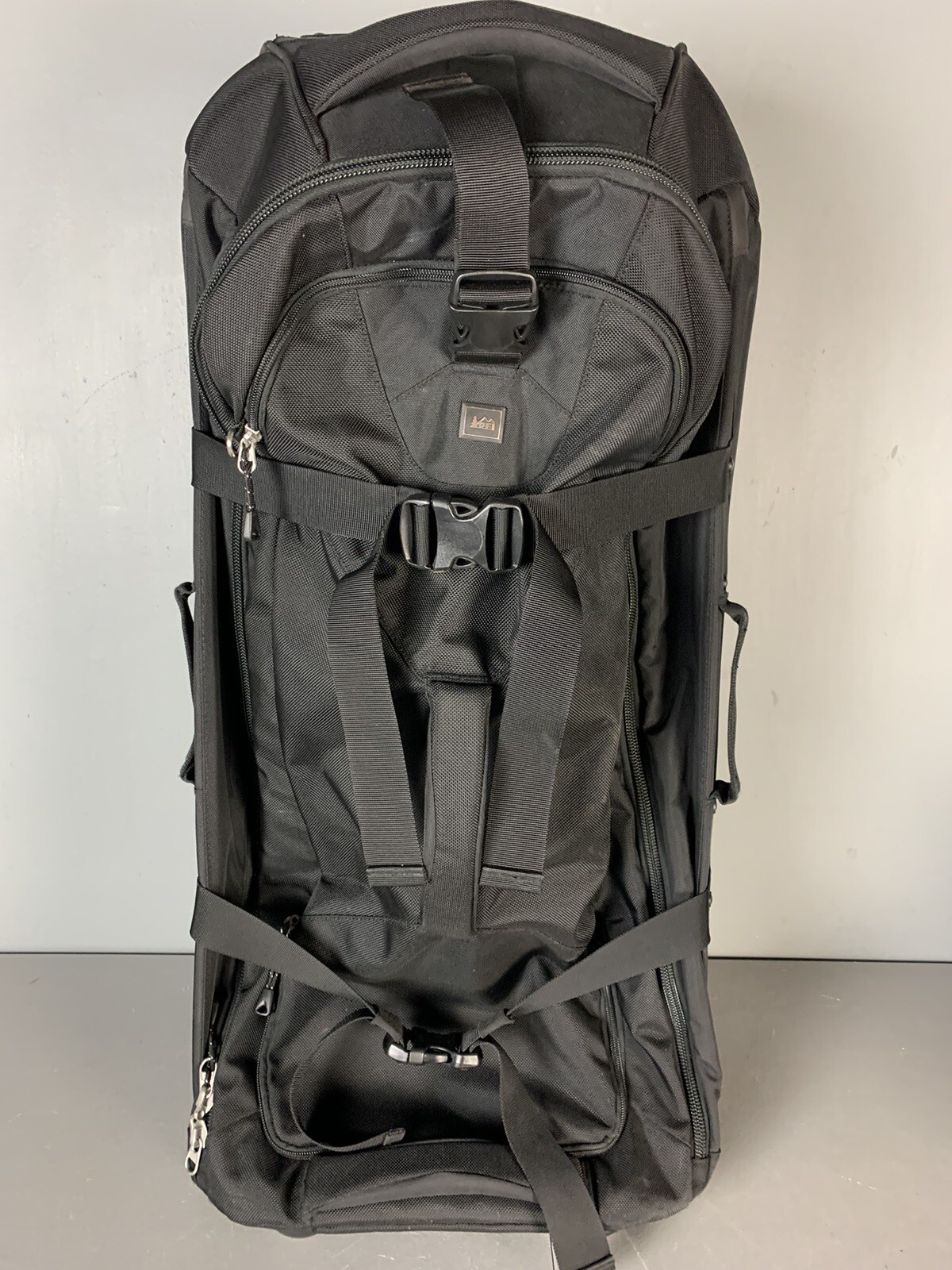 REI Wheeled Rolling Black Duffel Bag Luggage 34"x16"x15" eBay