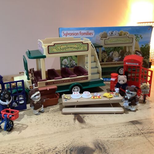 Sylvanian Families Woodland Bus, Police Box, Telephone Box & Figures  - Picture 1 of 18