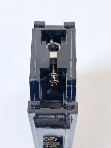 GE E-11592 Type THQL Single Pole 20 AMP Circuit Breaker 1-Pole Plug In Q-Line 1" - Picture 5 of 9