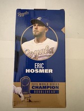 Eric Hosmer Autographs Added to Topps Chrome and Other Upcoming Sets 21