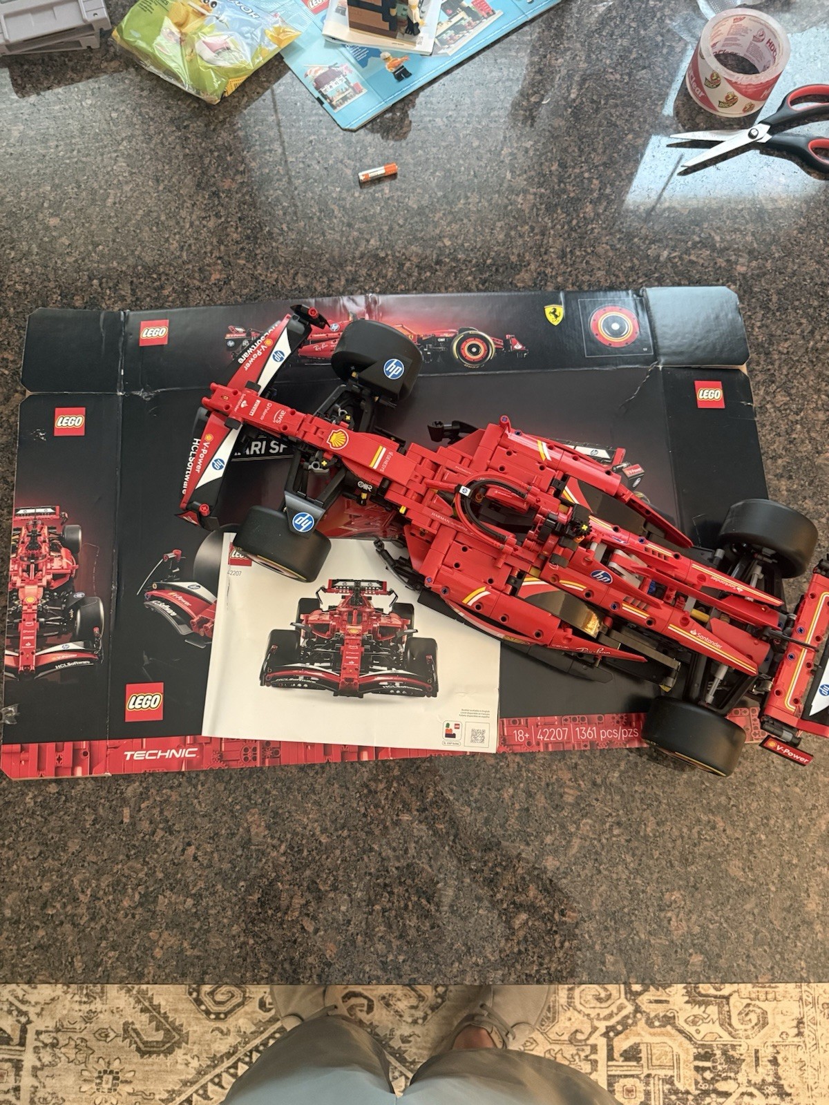 LEGO TECHNIC: Ferrari SF-24 F1 Car (42207)