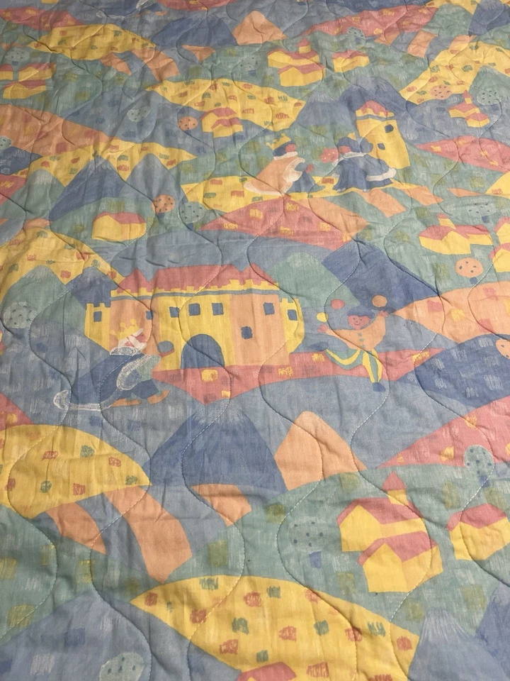 Colcha infantil vintage pastel princesa castelo conto de fadas terra - Imagem 2 de 4