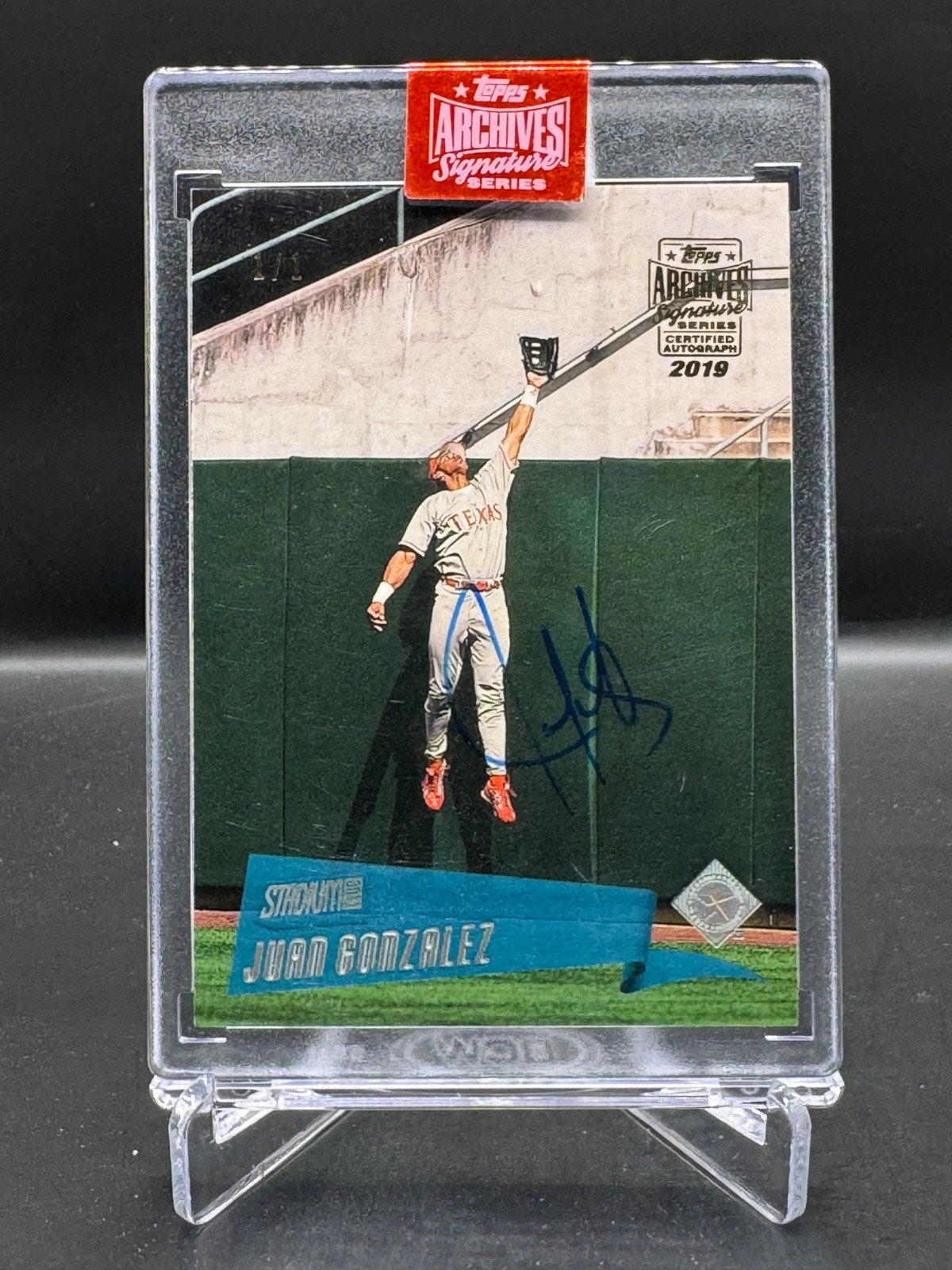 2019 TOPPS ARCHIVES! JUAN GONZALEZ! ON-CARD AUTO! #1/1! ENCASED! TX RANGERS view 1