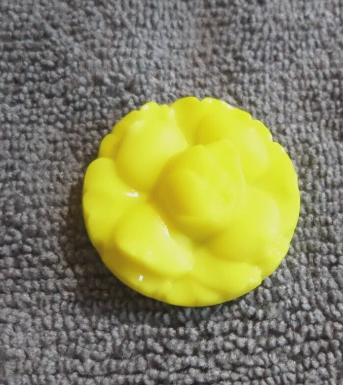 Vintage Antique Glass Button 3D FANCY SUNSHINE YELLOW FLOWER - Image 2 of 4