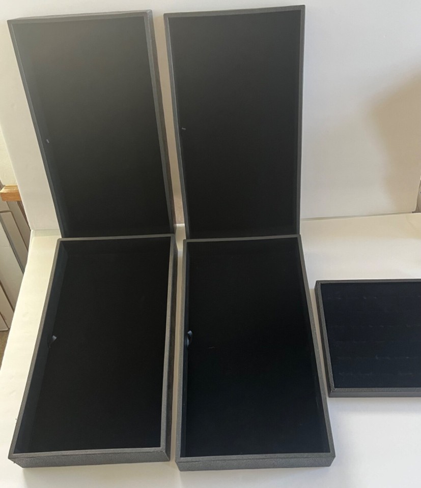 2 Premier Design Travel Bag/Jewelry Display Holders/Jewelry PreOwned