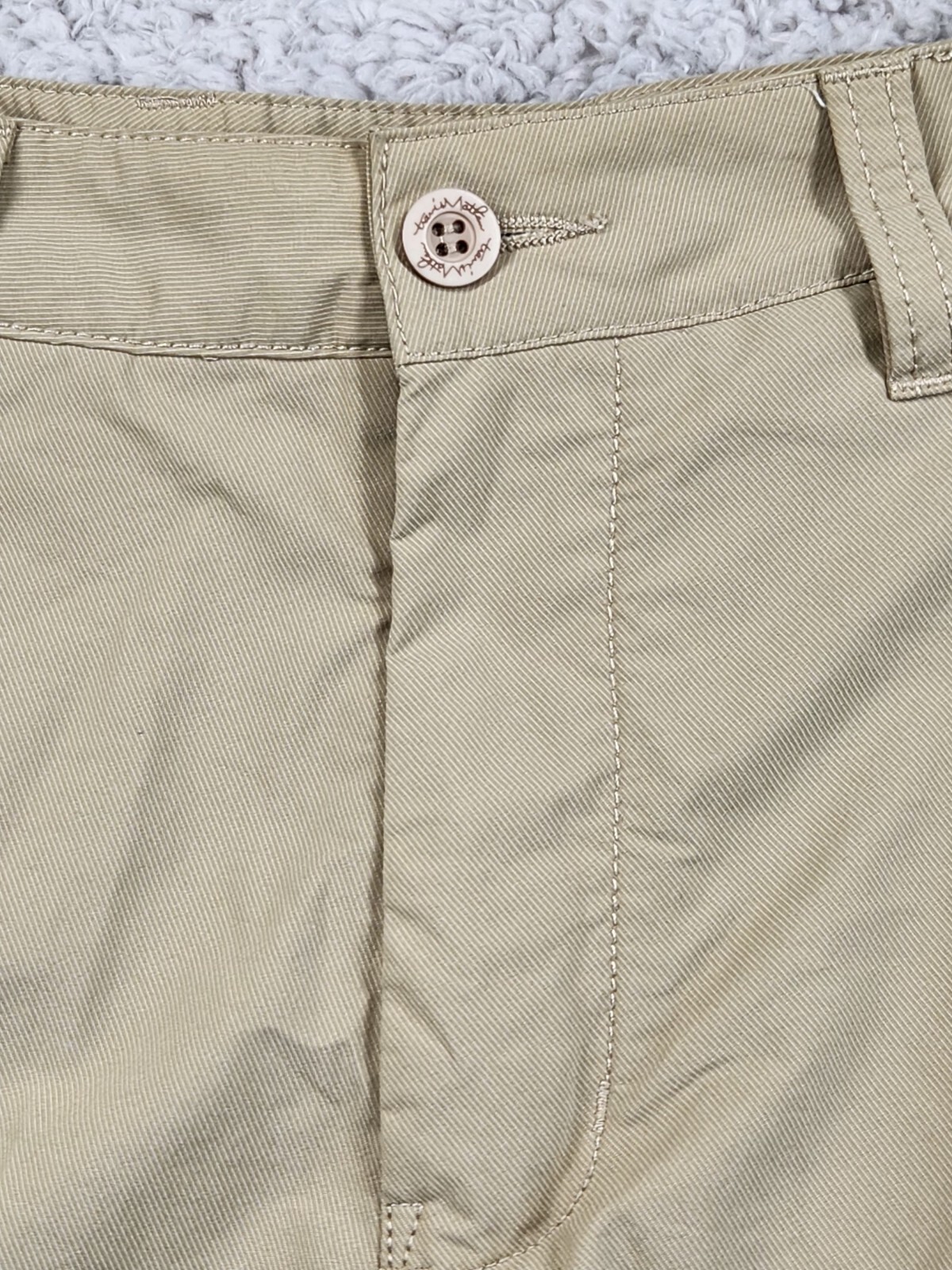 Travis Mathew Men's Golf golf Shorts Size 30 Khak… - image 2